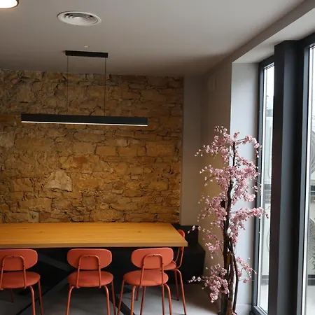 Mov Flexliving 홈스테이 오비에도